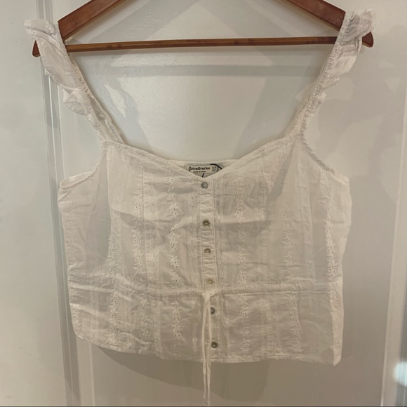 White lace crop top - Picture 1 of 2